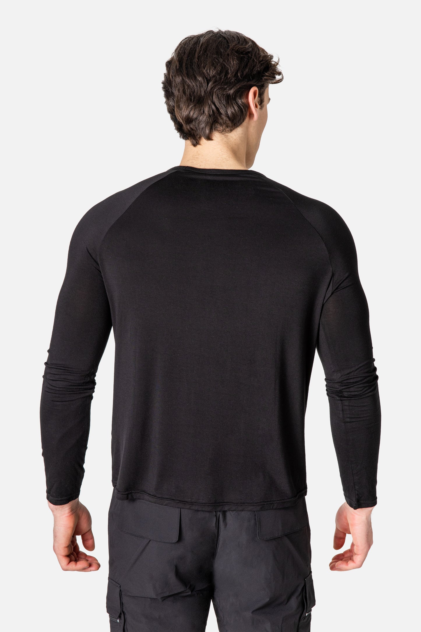 Bamboo Raglan L/S (Black)