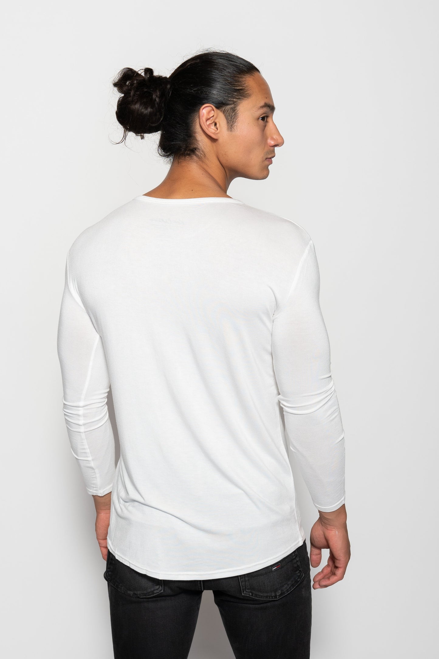 The Kino Pocket Long Sleeve